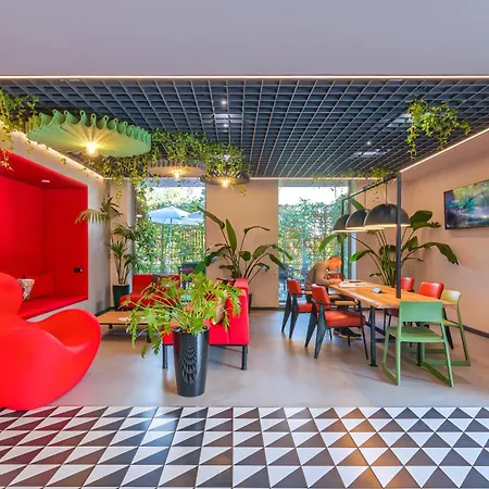 Ibis Politehnica 3*