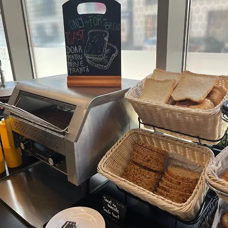 Ibis Politehnica Готель Бухарест