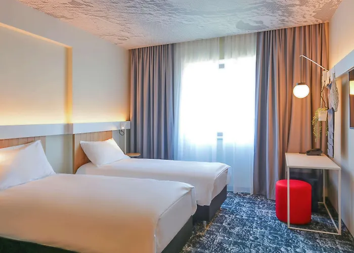 Ibis Politehnica 3*