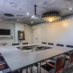 Ibis Politehnica Hotel 3*