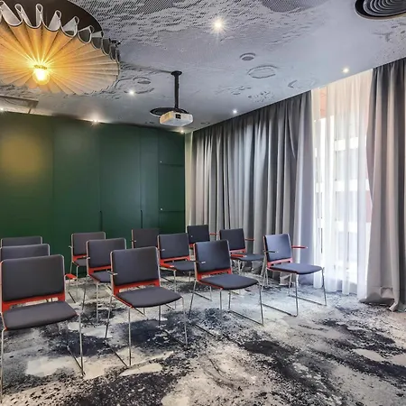 ホテル Ibis Politehnica 3*