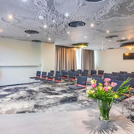 Ibis Politehnica ホテル